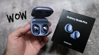 This is the Samsung Galaxy Buds Pro with Intelligent ANC (in Hindi)