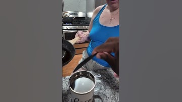 Smart Tip for Storing Bacon Grease #KitchenHacks #bacongrease #bacon