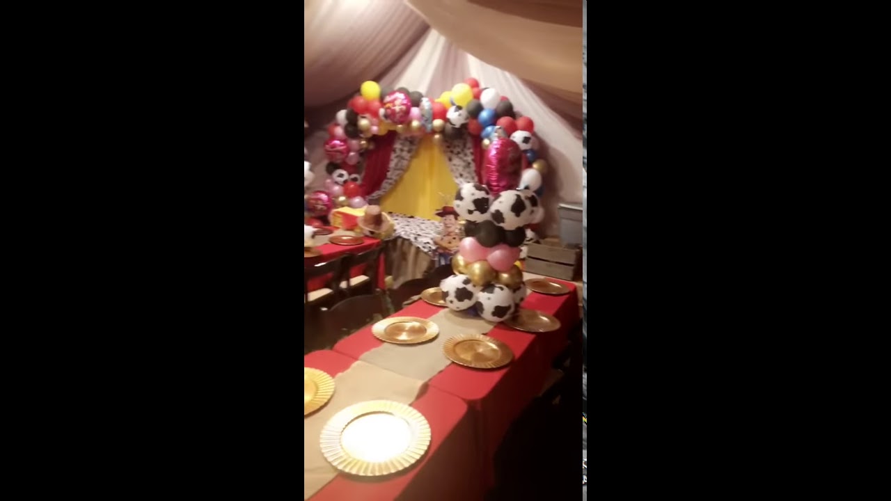 Our Toy story party set up! - YouTube
