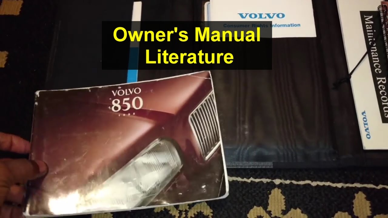 What literature came in the owners manual packet for the Volvo vehicles