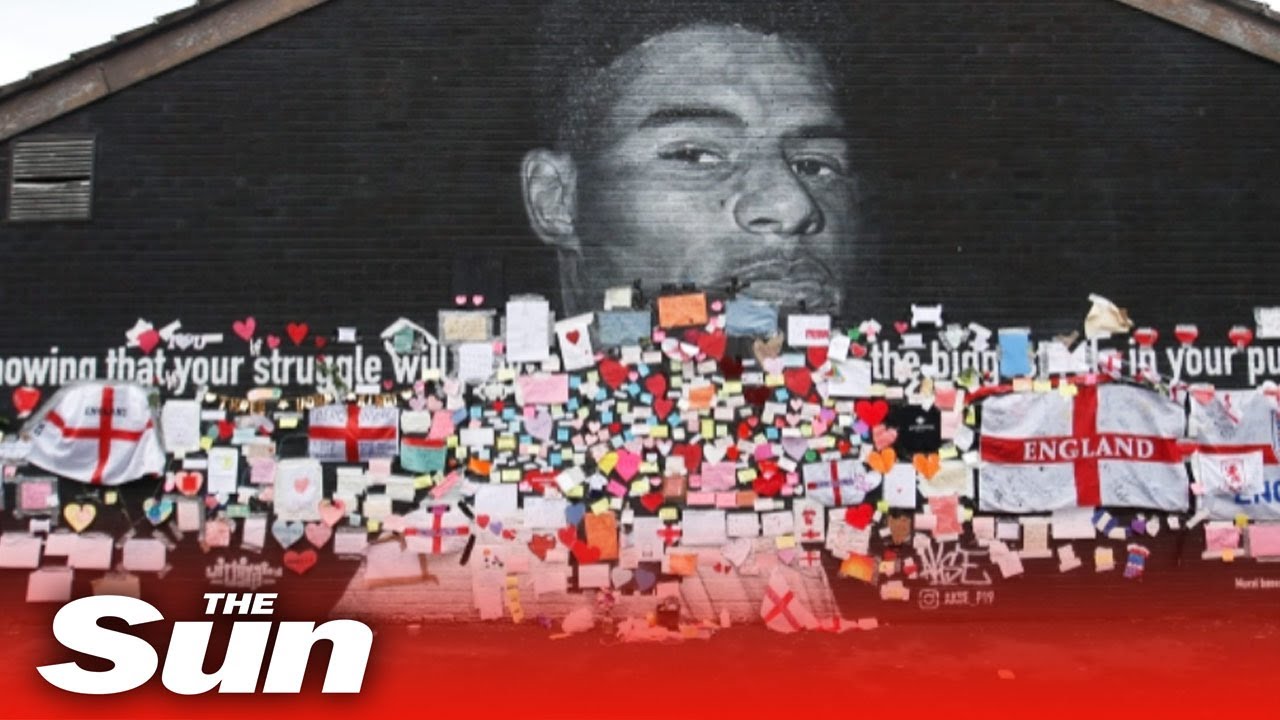 vandalised-marcus-rashford-mural-is-absolutely-covered-with-messages-of