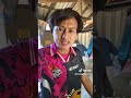 Pov thoj tus tub hu nkauj zoo li nws txiv lub suab