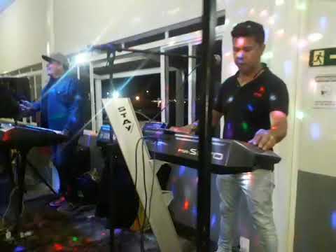 baile mais amigos super show com Nando vaqueiro e eriques rodrigues