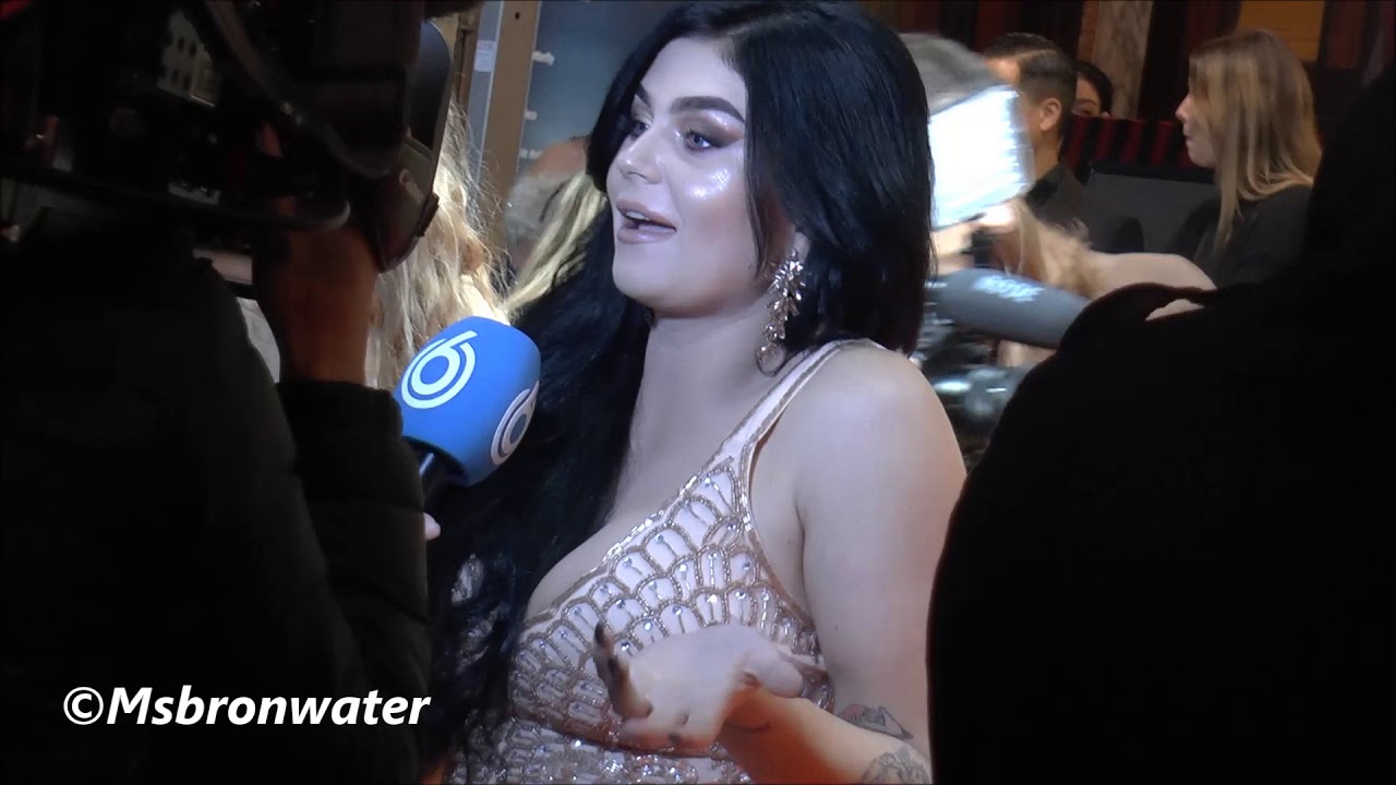 Roxeanne Hazes Bij De Filmpremière Wat Is Dan Liefde At Pathé Tuschinski