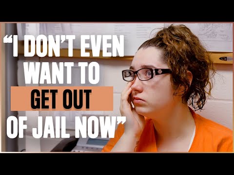 CONVICTED GIRL BECOMES DANGEROUS GANG'S MOST WANTED | PRISON GIRLS