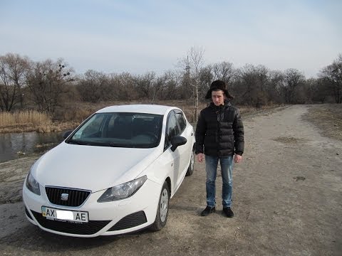 Video: Come si ripristina la luce di servizio su una Seat Ibiza 2016?