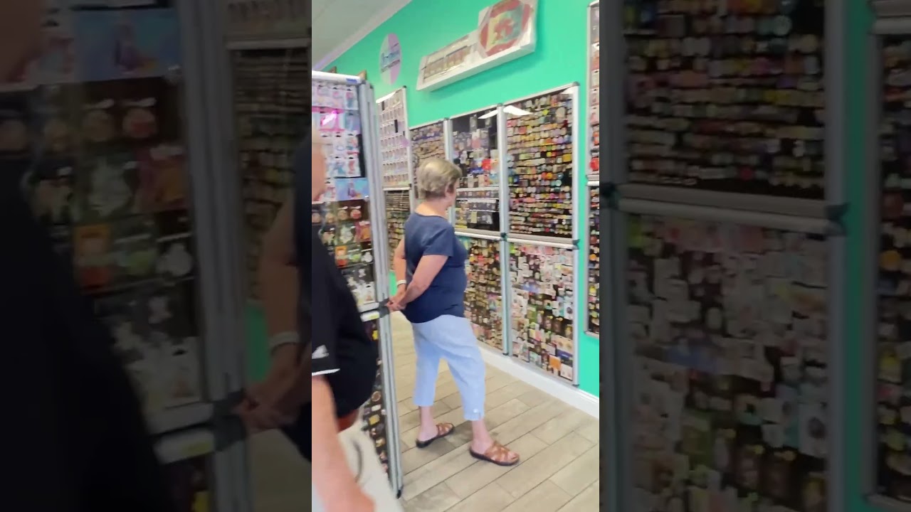 Pin HQ - Best Disney Pin Store in Orlando (2). 