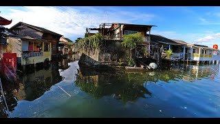 Tanjung Pinang 16 Dec 2022 Living on a jetty - on the way to CK hotel