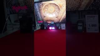 70.000 Tlli̇k Devasa Televi̇zyon