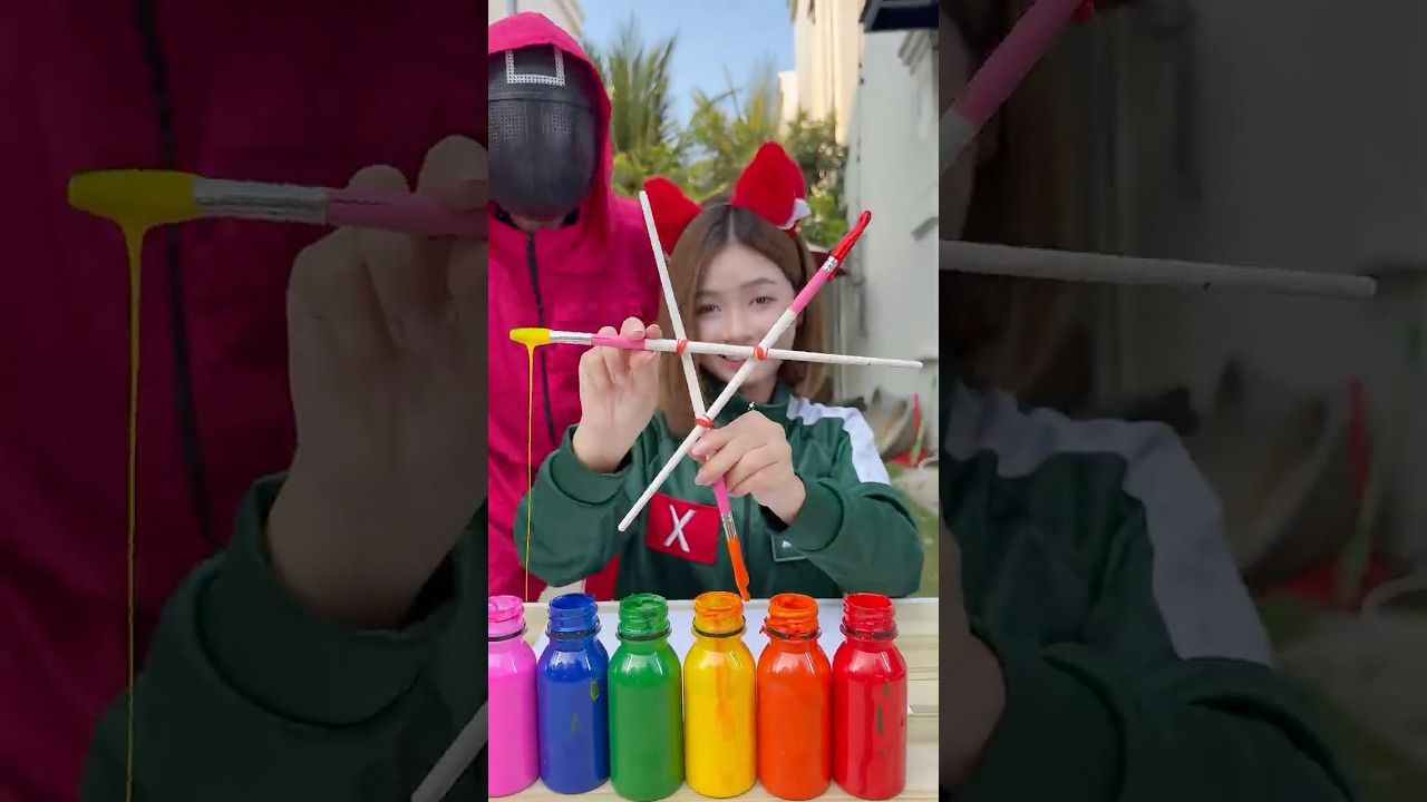 Who is the Drawing Hack Queen? VOTE 222 or 456?