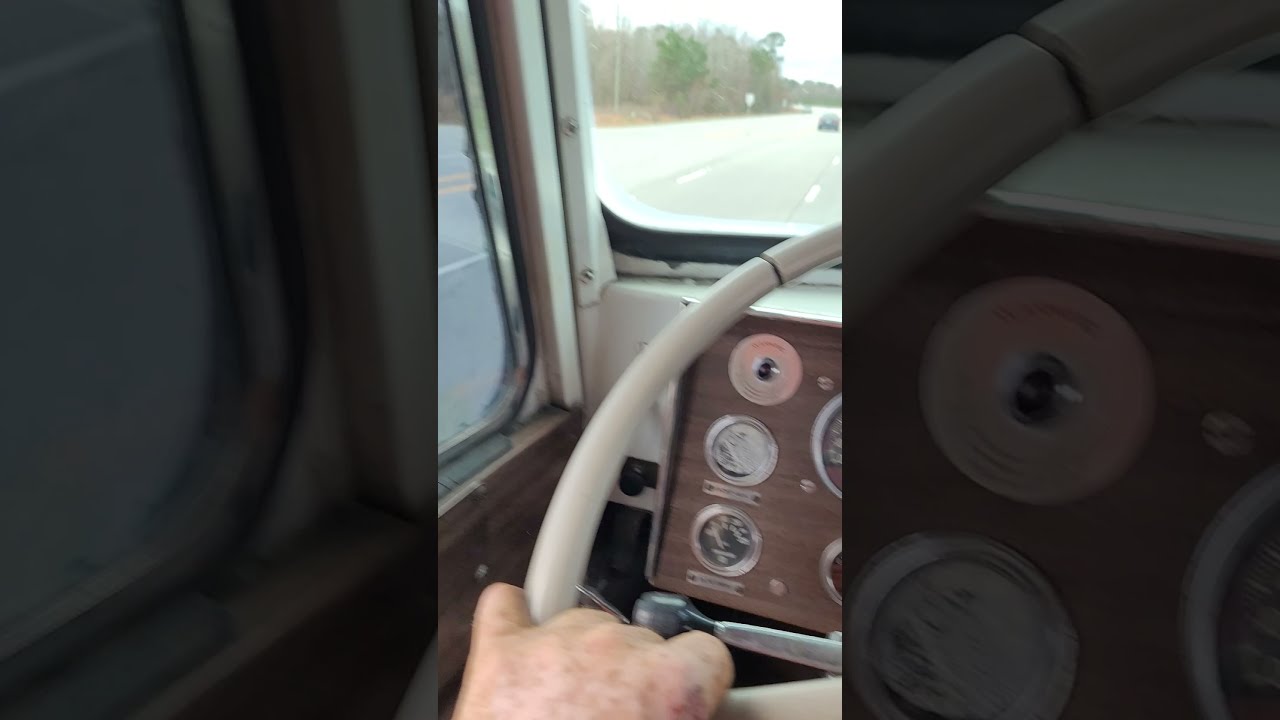 351 Peterbilt Hauling CAT D8H Back To Shop 