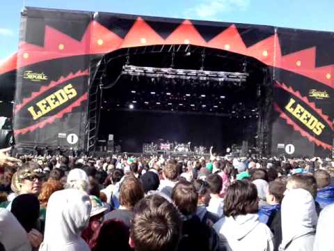 Limp Bizkit Leeds Festival 2010 Intro and Rollin