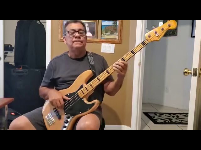 Romer Quintero - Huele a navidad (Bass session) class=