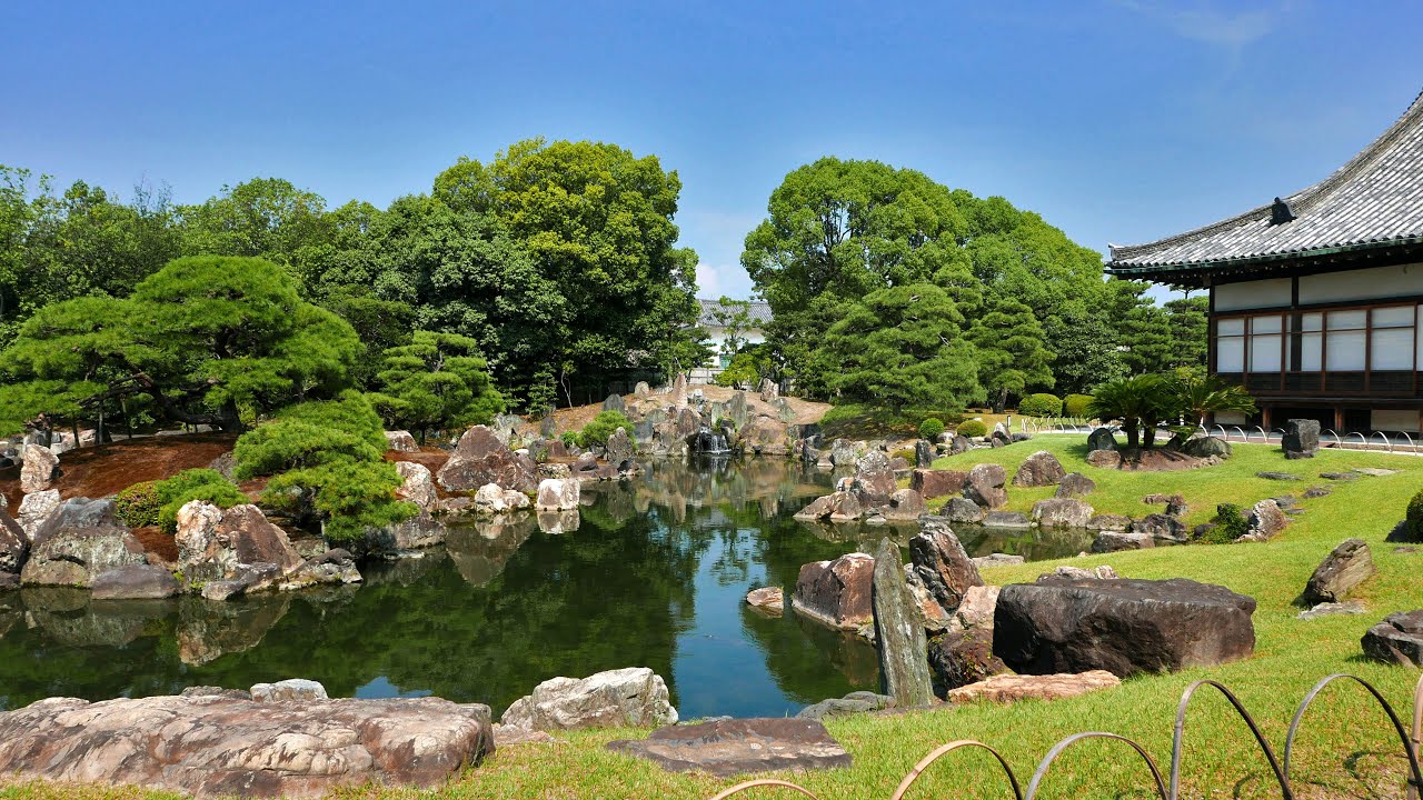 NINOMARU AND SEIRYŪ-EN GARDENS (NIJŌ CASTLE, KYOTO)
