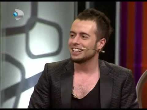 Afili yalnızlık şarkısını hikayesi:Beyaz.Show.06.04.2012