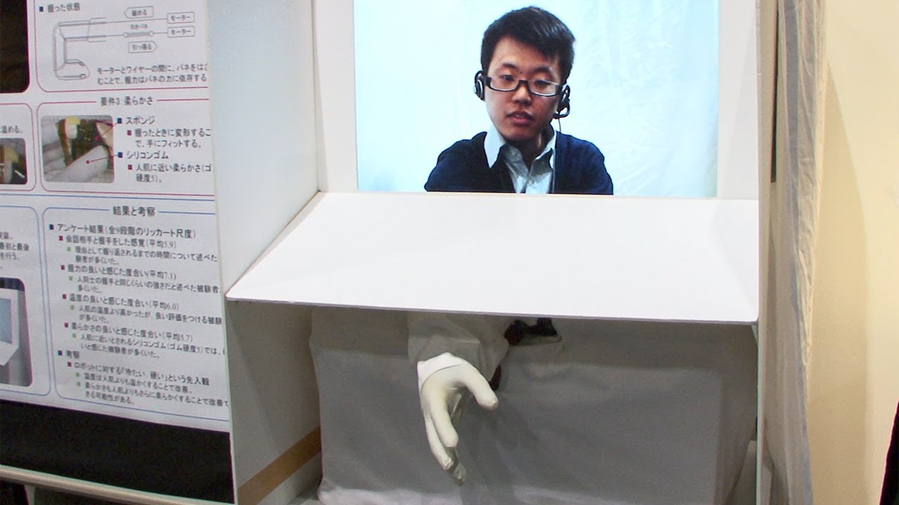 Video till Robothand som du kan hajfajva på distans
