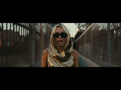 OLG Zjust Ni - MILJAARDE SAMMY! (ft. Caroline De Bakker & Leonard Santos & Miley Cyrus)