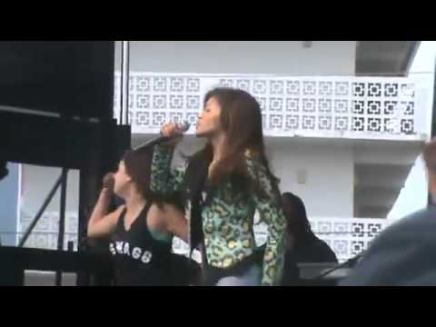 Zendaya SingingSwag It Out LIVE