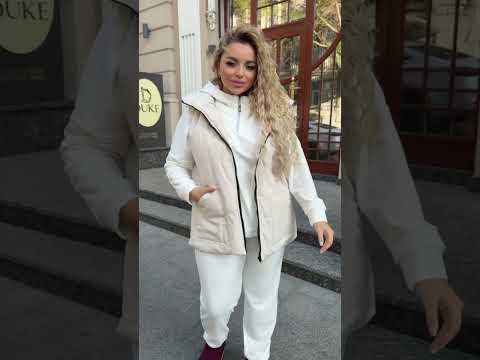 Жіночий осінній прогулянковий комплект трійка: жилетка та велюровий костюм, батал великі розміри, видео 1