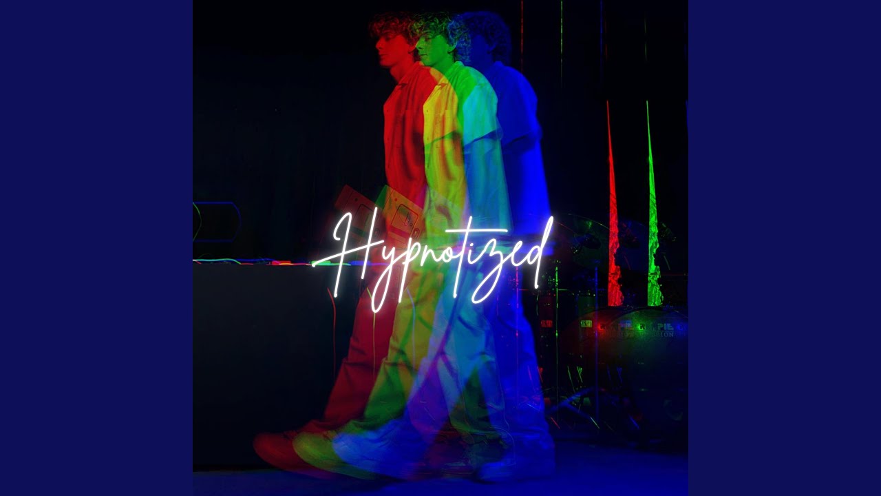 Hypnotized adlı videoyu YouTube'da izle Hypnotized adlı videoyu YouTube'da izle