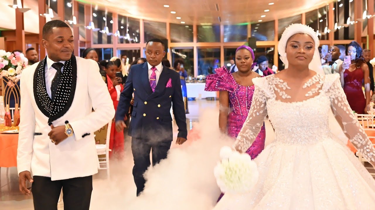 MARIAGE KIMBANGUISTE DE PRINCIPE ET PERCILDE A PORTLAND MAINE USA (JOHN IMAGE NA POINTE)