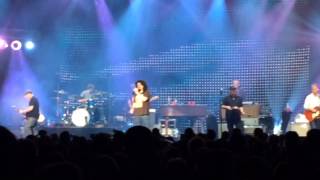 Counting Crows - Rain King live clip (Boston)