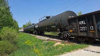 ELS 503 &502 get moving heading for Green Bay #train #freighttrain #railfanning #railroad