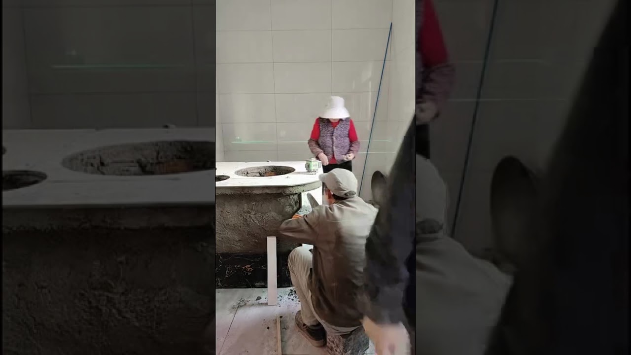 Unexpectedly, spring also knows how to laugh at the winter wind