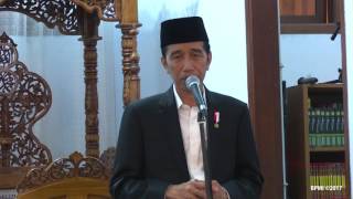 Salat Tarawih di Pondok Pesantren Cipasung