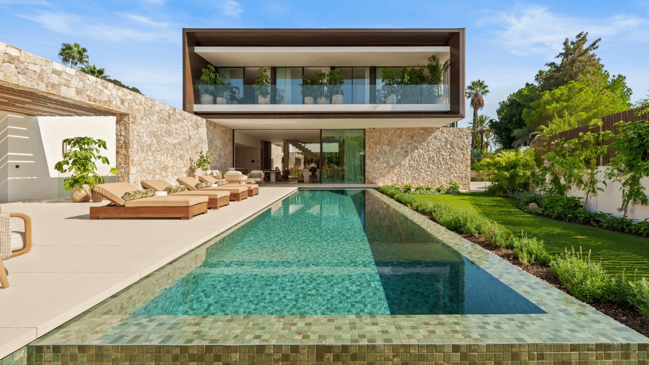 5.995.000€ GOLDEN MILE Marbella Villa 5 Beds DV2598