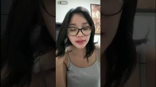Live Barang Kak Adenia Hot Lagi Masak Sahur