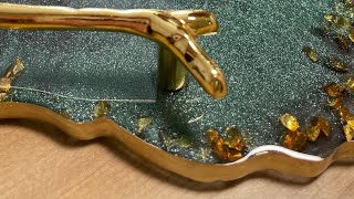 How to put handles on the resin tray? Why I don’t put handles in liquid resin?