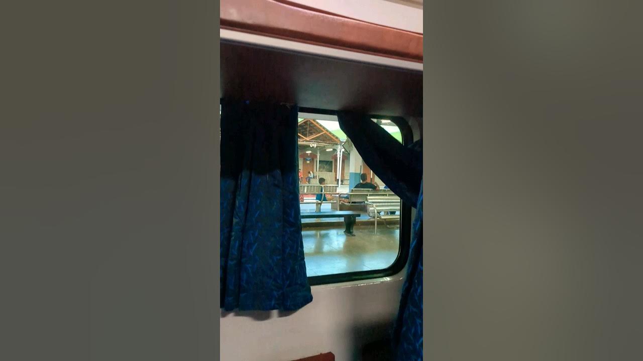 protection from falling from upper berth in indian railways 2AC indianrailways YouTube