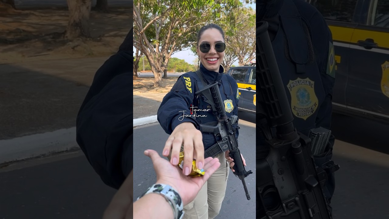 Que nota ela merece? Policial Rodoviária Federal 😍 #Shorts