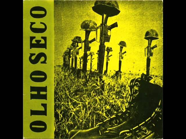 Olho Seco - Botas, Fuzis e Capacetes