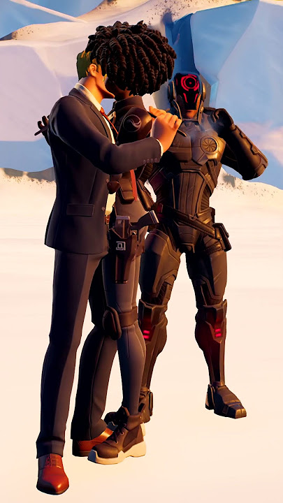 Jonesy Kissing Doctor Slone In Front Of Sus Rock 🤨