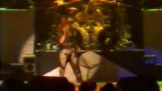 Bon Jovi - She Don't Know Me [Live in Japan 1985] chords