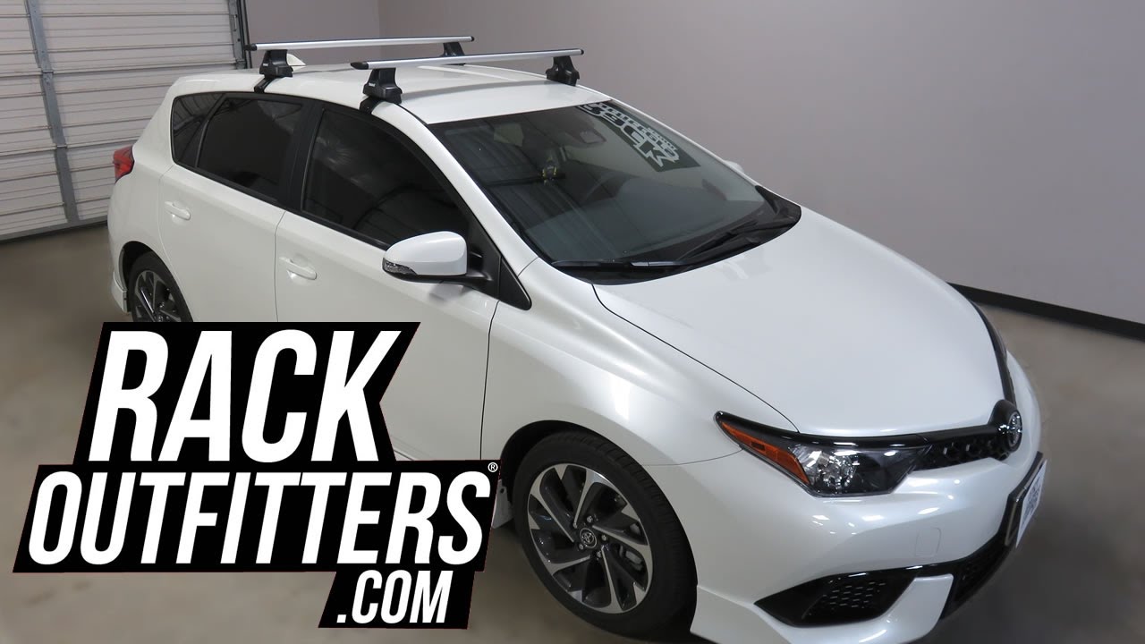 2017 Toyota Corolla iM Thule Rapid Traverse AeroBlade Roof Rack