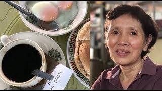 61 yr old authentic  Hainanese kopitiam in Klang : A rare sight