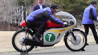 250cc空冷6気筒・RC166エンジンの咆哮!! 1966年式ホンダのWGPチャンピオンマシン、 宮城光さんの生解説もノーカットで収録【ホンダコレクションホール リニューアル】