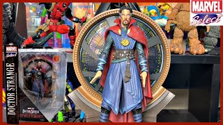 Marvel Select Doctor Strange In the Multiverse Of Madness Review