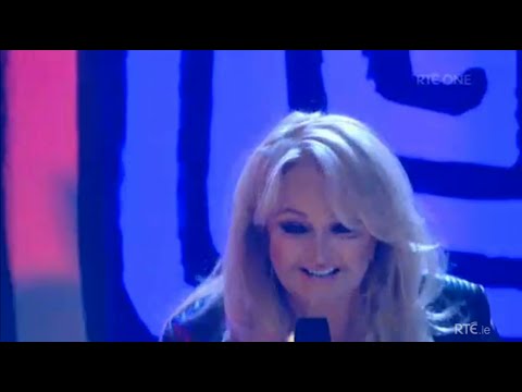 Bonnie Tyler - Holding Out For A Hero