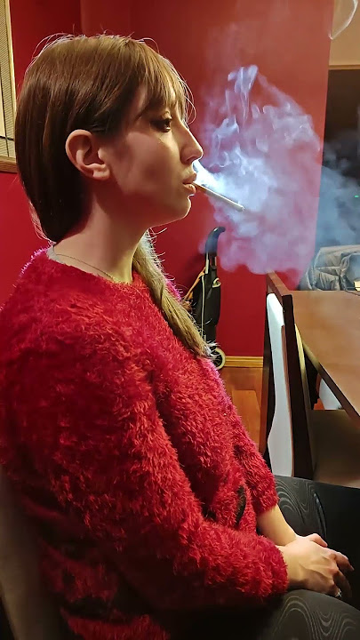 Filling my lungs with warm smoke on this cold winter day 😍