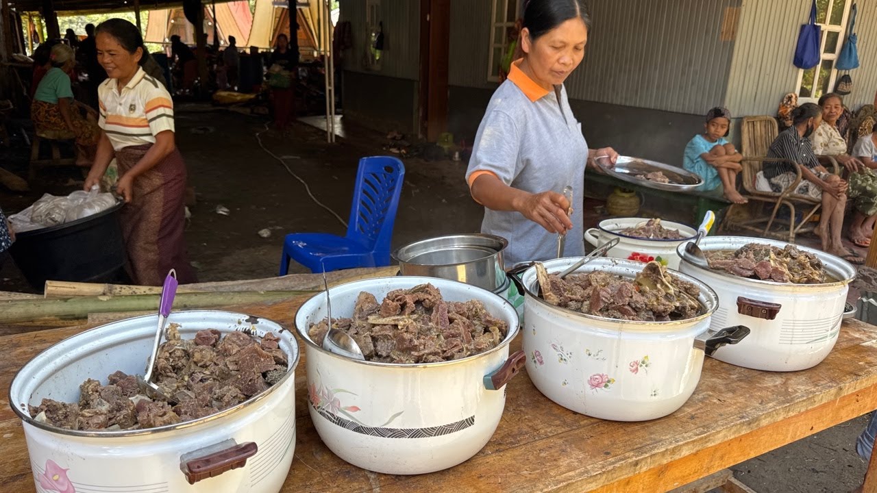Melantang Persiapan Pemakaman Almh. Dorce Rambung dan Anastasia Bangun di Alla' Lion Tondok Iring