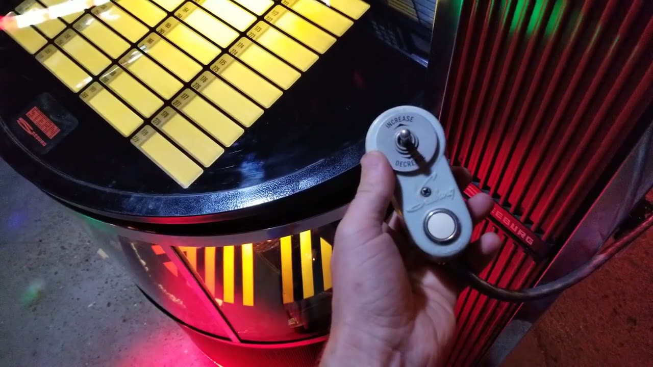 【生産終了品/新品未開封】LEPIC JUKEBOX タン ② maxresdefault.jpg