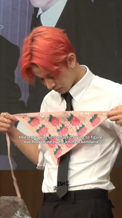 It’s not top or skirt, it goes on the head 😭#heeseung#jake#jay#sunghoon#sunoo#jungwon#ni_ki#enhypen