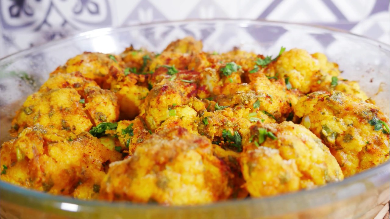 قرنبيط أو شفلور مشوي بتتبيلة خطيرة بذون بيض أو بيشاميل وصفة تستحق التجربة