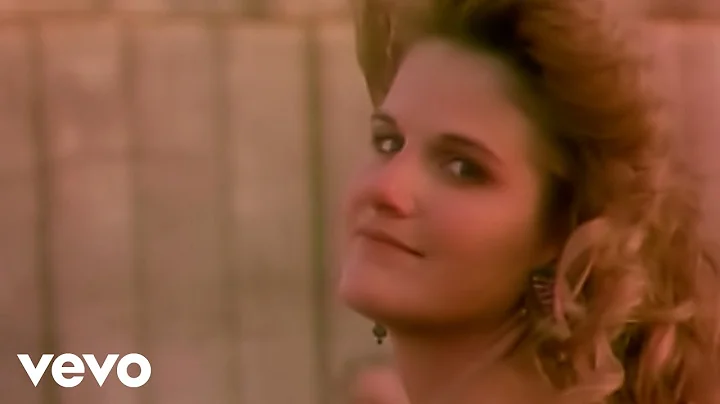 Trisha Yearwood - She's In Love With The Boy