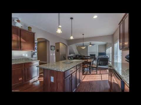 9000 Knotty Pine Ln, Chardon, OH home video tour