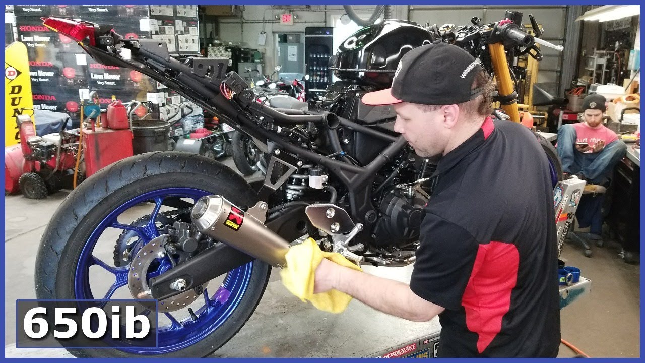Coffmans Shorty Exhaust with Red Tip and Exhaust Guard Yamaha R3 YZF-R3 2015-2019 